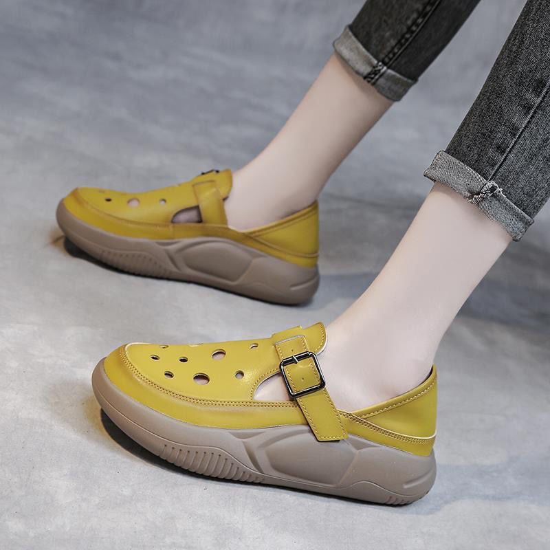 Zapatos de cuero huecos de suela gruesa