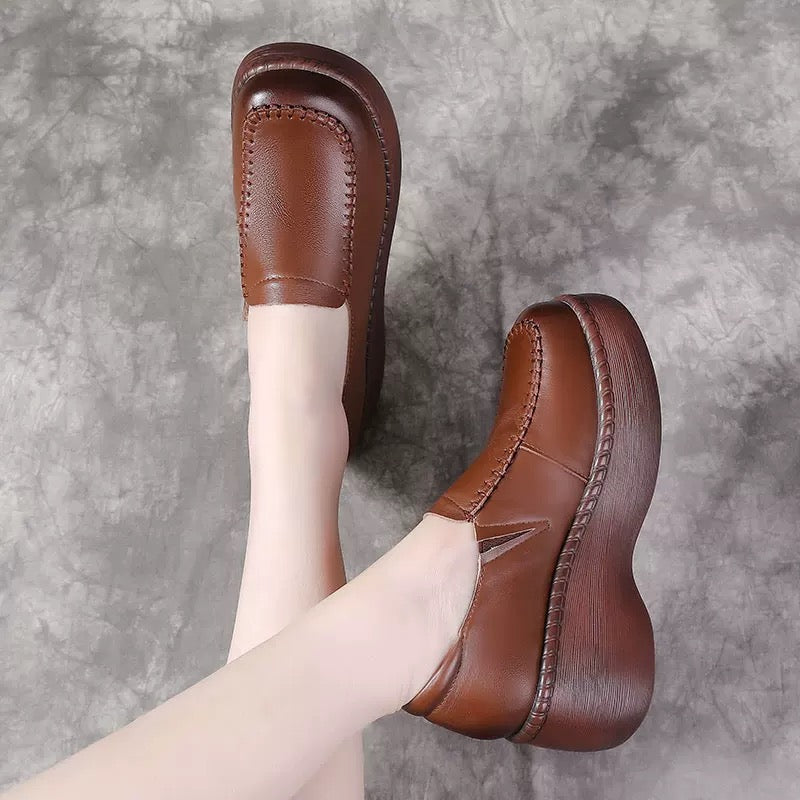 Zapatos retro con plataforma y suela blanda