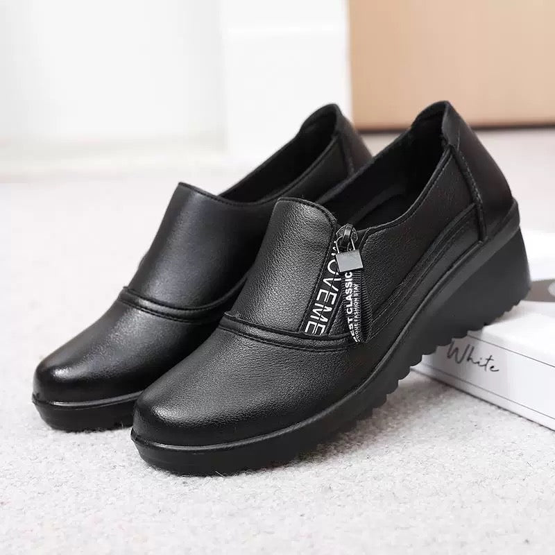 Zapatos de cuña con suela blanda