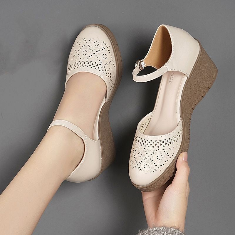 Sandalias de cuña de cuero