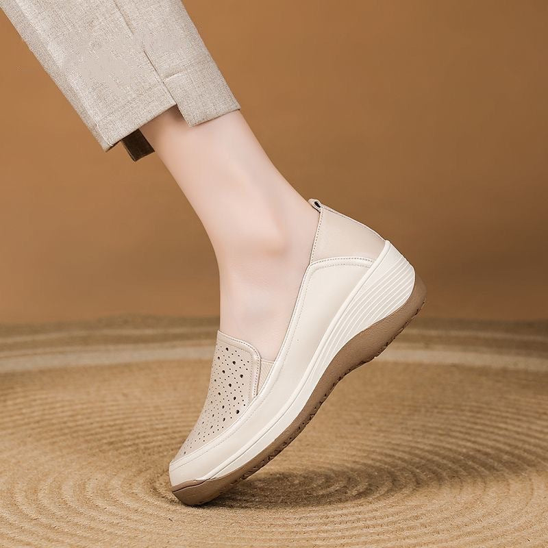 Zapatos huecos de suela blanda de cuero suave