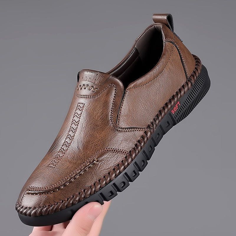 Zapatos de cuero casuales para hombres de nuevo estilo