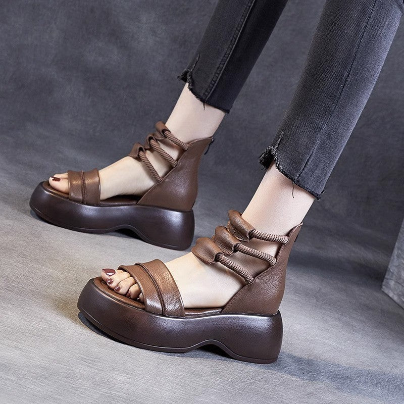 Sandalias de piel con plataforma