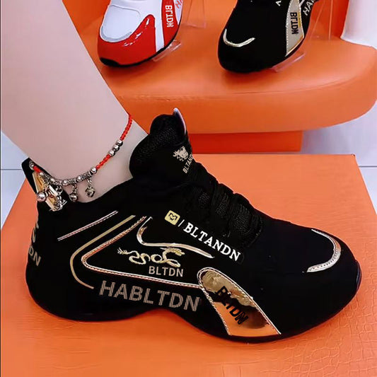 Zapatos deportivos casuales de moda