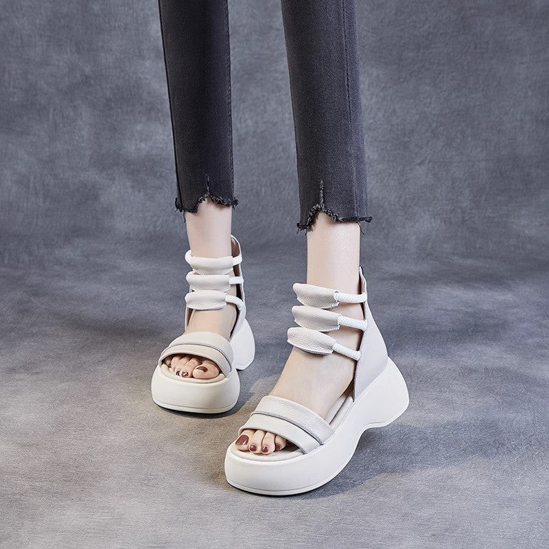 Sandalias de piel con plataforma