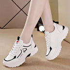 Zapatillas de piel transpirables