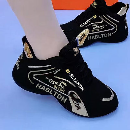 Zapatos deportivos casuales de moda