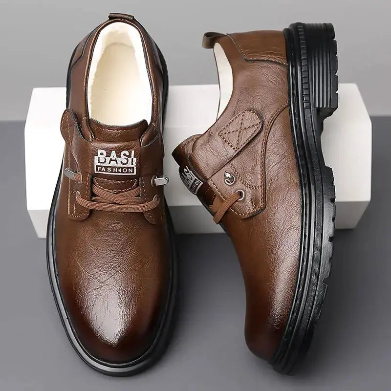 Zapatos de cuero de negocios