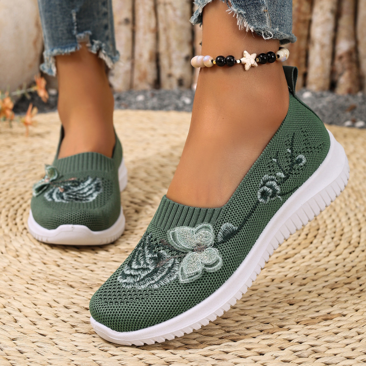 Zapatos slip-on de malla transpirable con bordado floral