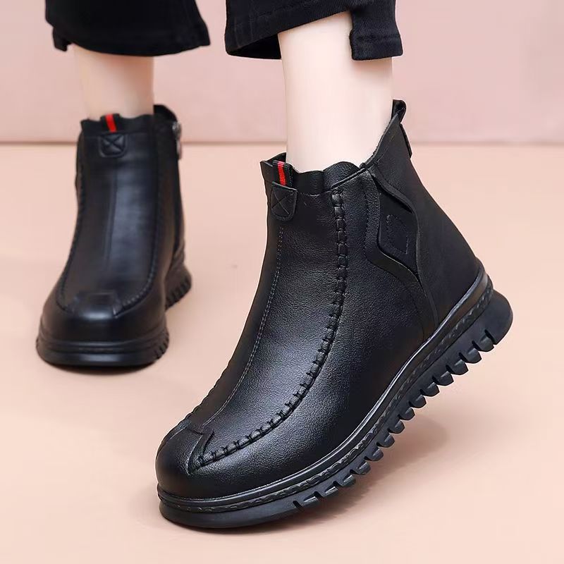 Botines de piel suave con forro de lana