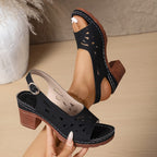 Sandalias de punta abierta con hebilla de color liso