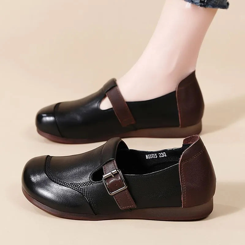 Zapatos de cuero con hebilla y punta redonda