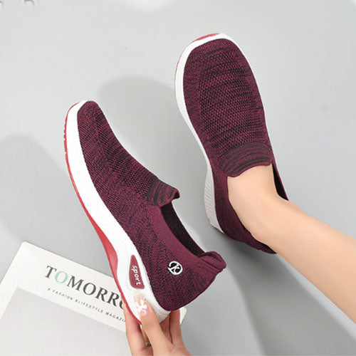 Nuevos zapatos casuales de suela blanda