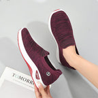 Nuevos zapatos casuales de suela blanda