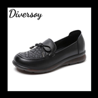Zapatos loafer bordados corte bajo
