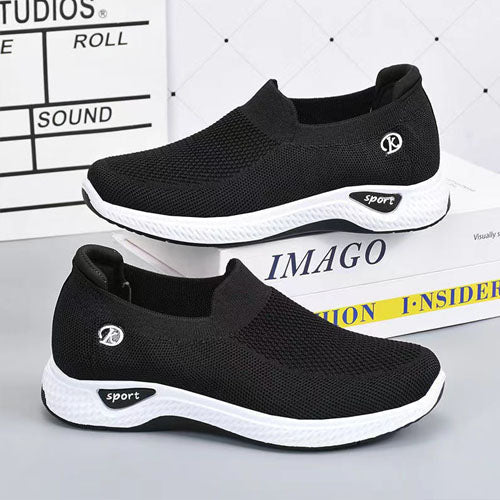 Nuevos zapatos casuales de suela blanda