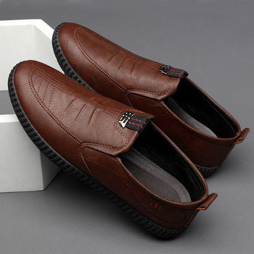 Zapatos de cuero nuevos de moda para hombres