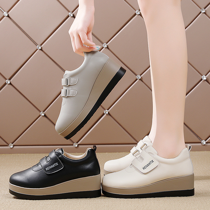 Zapatos de cuero con suela gruesa y velcro