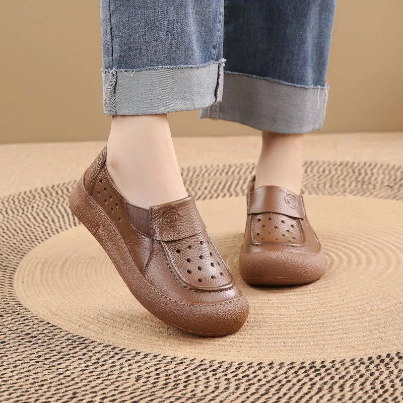 Sandalias cuero genuino orificios