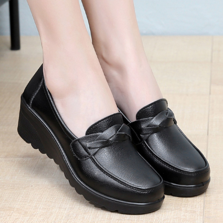 Diversoy™ | Zapatos de piel con tacón de cuña