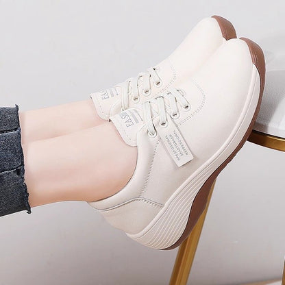 Zapatos casuales de cuero con suela gruesa