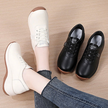 Zapatos casuales de cuero con suela gruesa