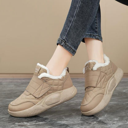 Zapatos de polar cálidos con velcro
