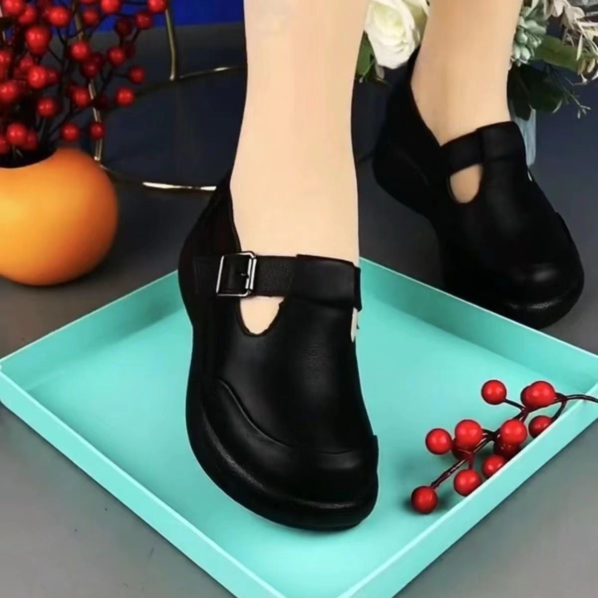 2025 Zapatos de plataforma con punta redonda