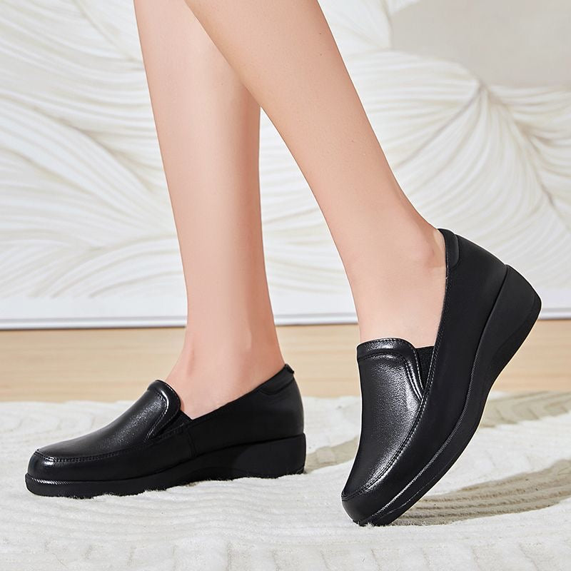 Zapatos de piel con cuña y suela blanda antideslizante
