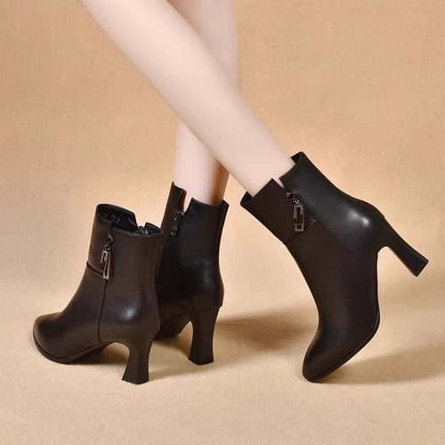 Botas de piel cálidas de tacón alto