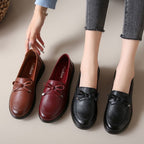 Zapatos de piel antideslizantes con suela blanda y punta redonda