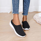 Zapatillas de tenis cerradas con suela blanda