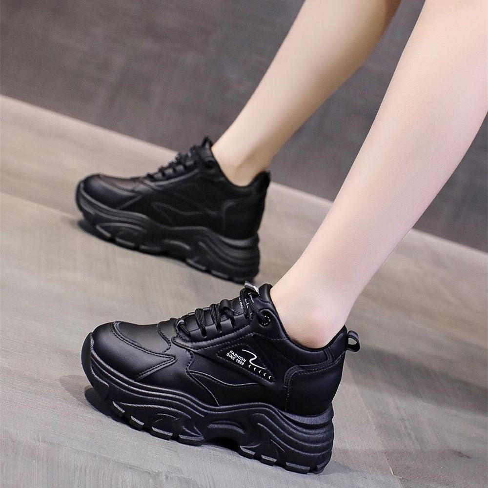 Zapatillas casuales de suela gruesa