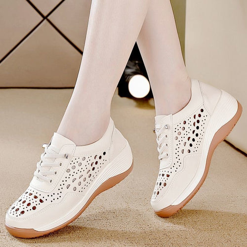 Bailarinas de piel suave caladas