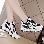2025 Zapatos casuales versátiles de suela gruesa