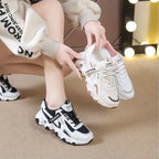 2025 Zapatos casuales versátiles de suela gruesa