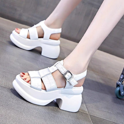 Sandalias de plataforma de charol