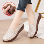 Zapatos de cuero con suela blanda bordada