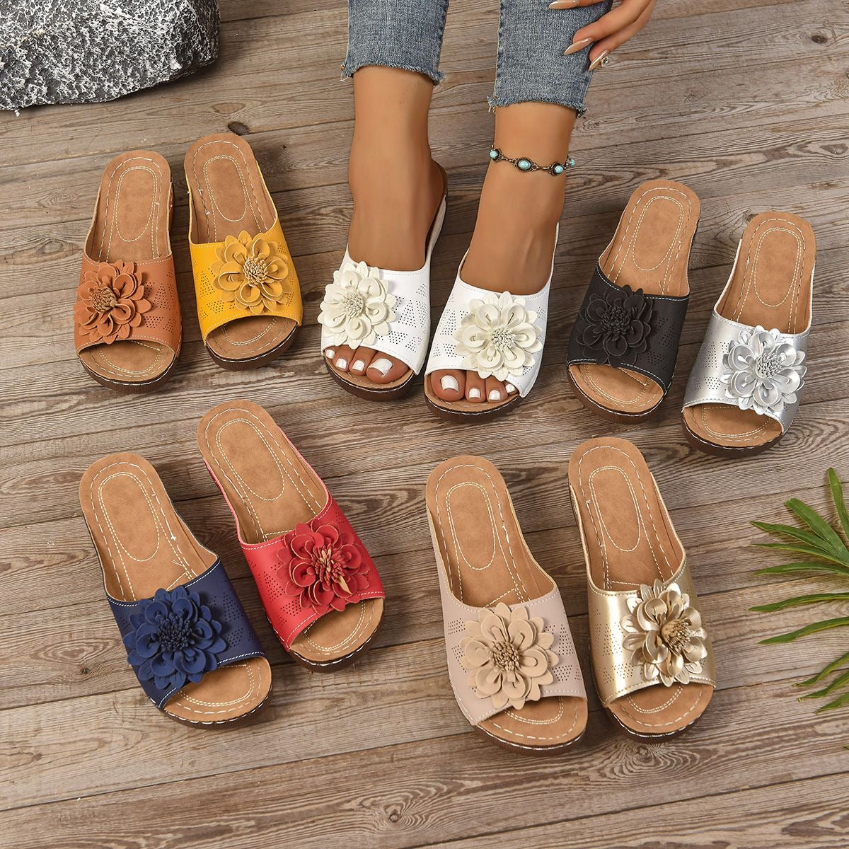 Sandalias de cuña con estampado floral