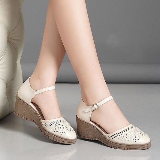 Sandalias de cuña de cuero