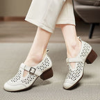Zapatos huecos de cuero suave