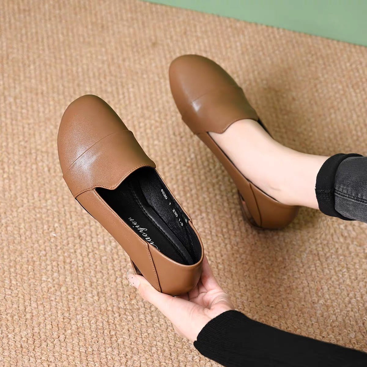 Zapatos de piel slip-on de tacón bajo vintage