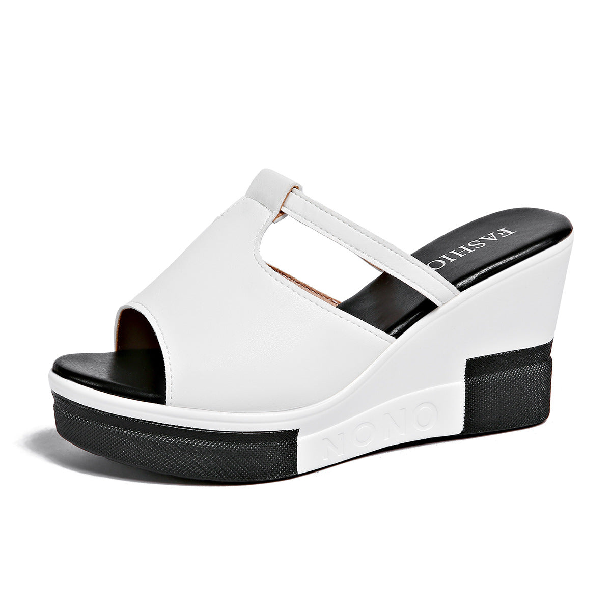 Sandalias de cuña a la moda