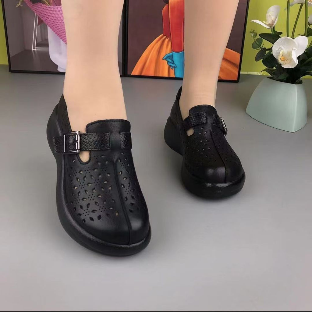 Zapatos de plataforma de piel calada
