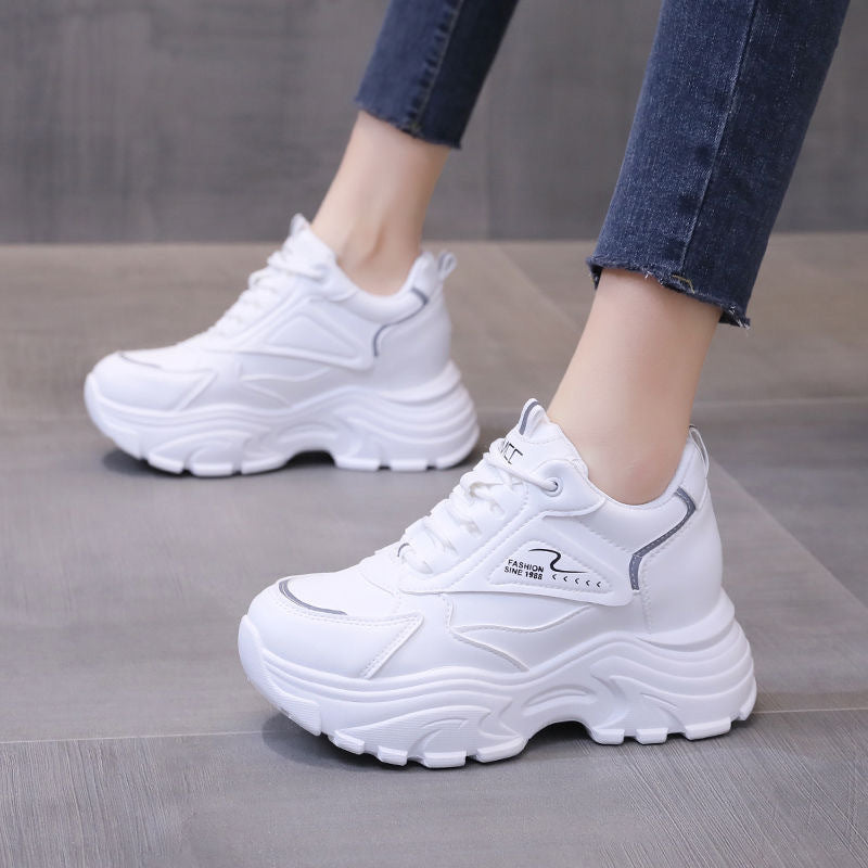 Zapatillas casuales de suela gruesa