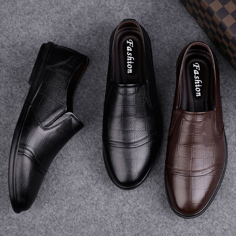 Zapatos de cuero de negocios con suela blanda