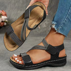 Sandalias de cuña con velcro