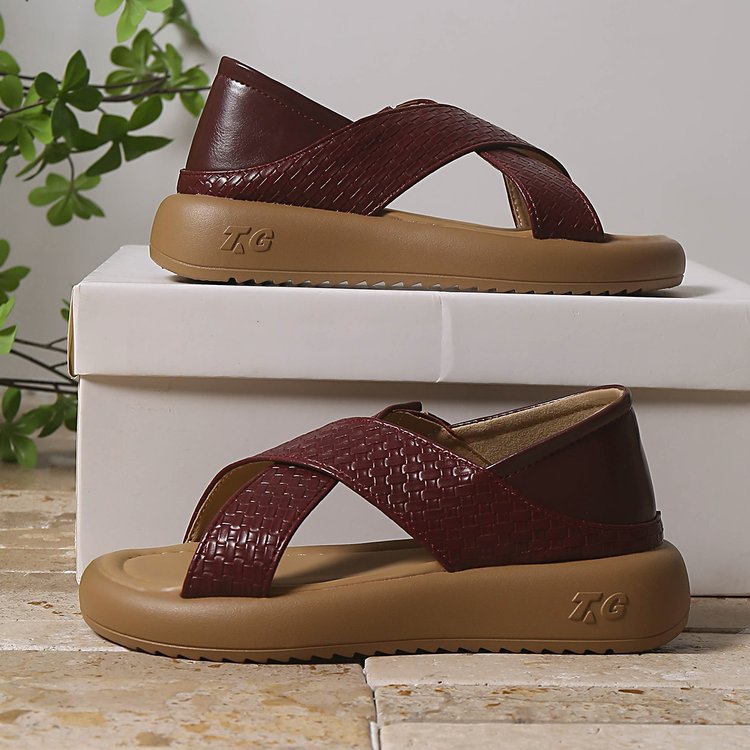 Sandalias de plataforma versátiles