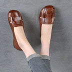 Zapatos de piel tejida suave