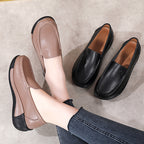 Zapatos de cuero femenino (costura)